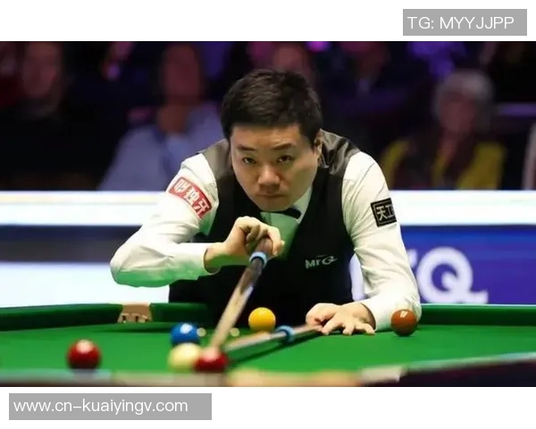 丁俊晖与史蒂文斯对决精彩回顾及比赛分析